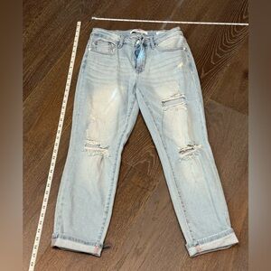 Judy Blue Light Wash Distressed Boyfriend Jeans
